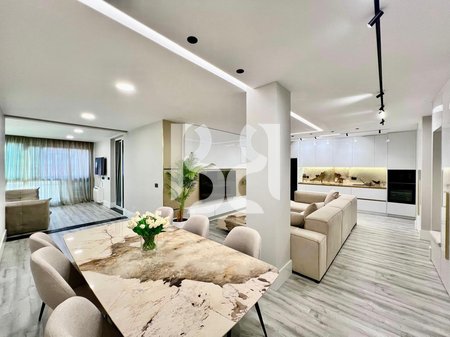 JEPET ME QIRA APARTAMENT DELUXE 2+1+2 te BLLOKU 2300€