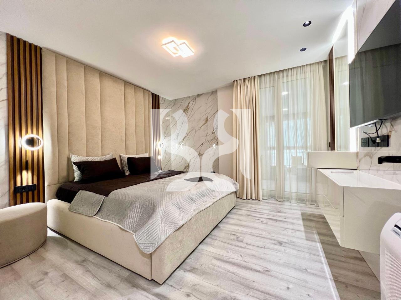 Apartament Deluxe 2+1+2 me qira te Ish Blloku – Përballë Vila Enver 2300€