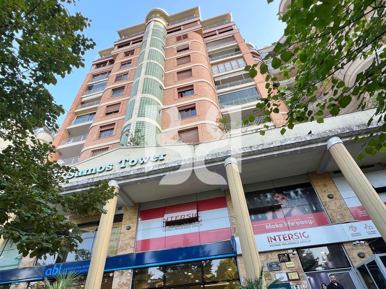 Apartament Deluxe 2+1+2 me qira te Ish Blloku – Përballë Vila Enver 2300€