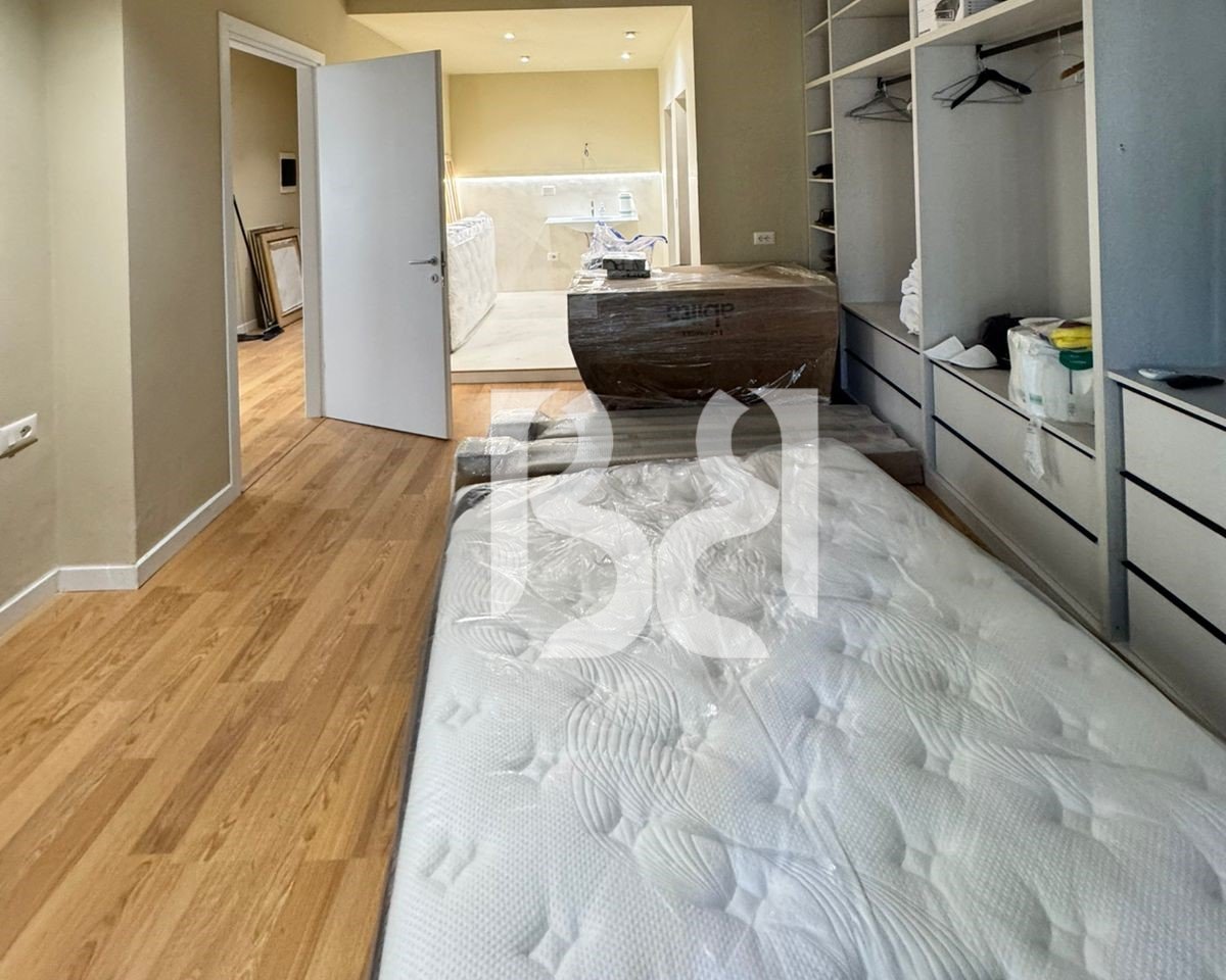 APARTAMENT ME QERA 2+1+2 TUALETE + POST PARKIMI TEK GJIMNAZI QEMAL STAFA RRUGA E DURRESIT TIRANE