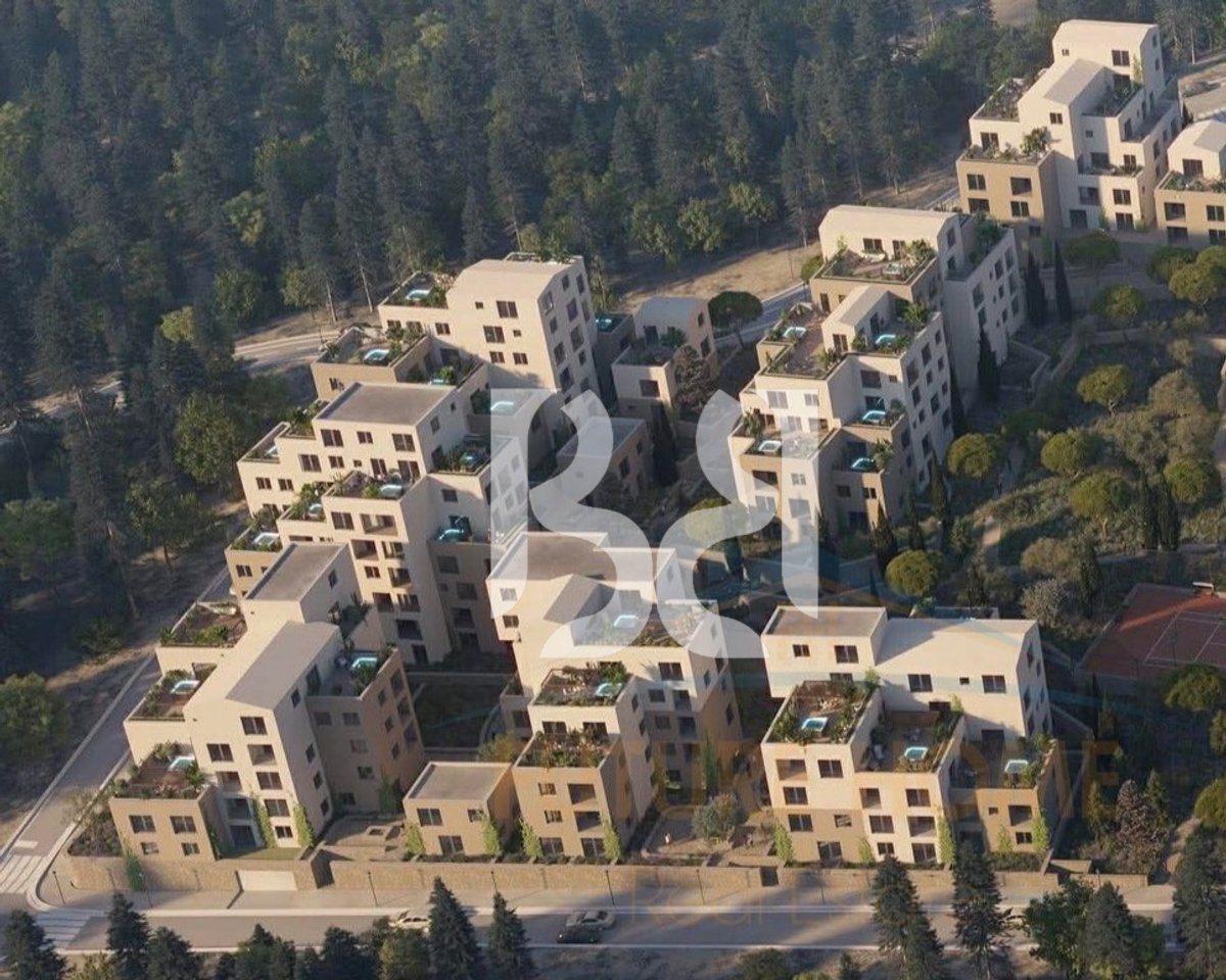 Appartamento 2+1 in vendita a Dhërmi, Complesso Dhermi Santorini 2, Piazza del Villaggio