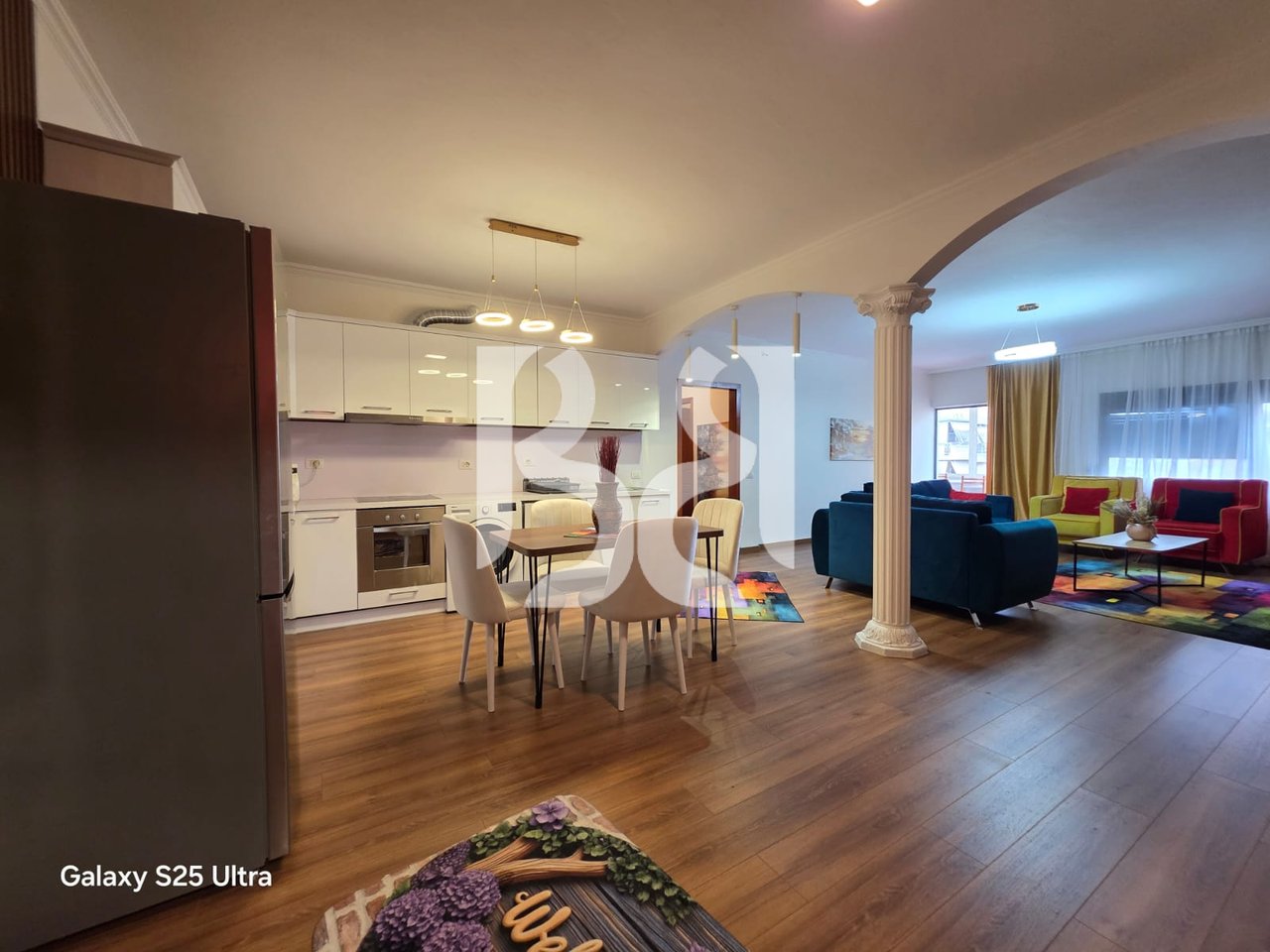 2+1 APARTMENT FOR RENT ON KAVAJA STREET.