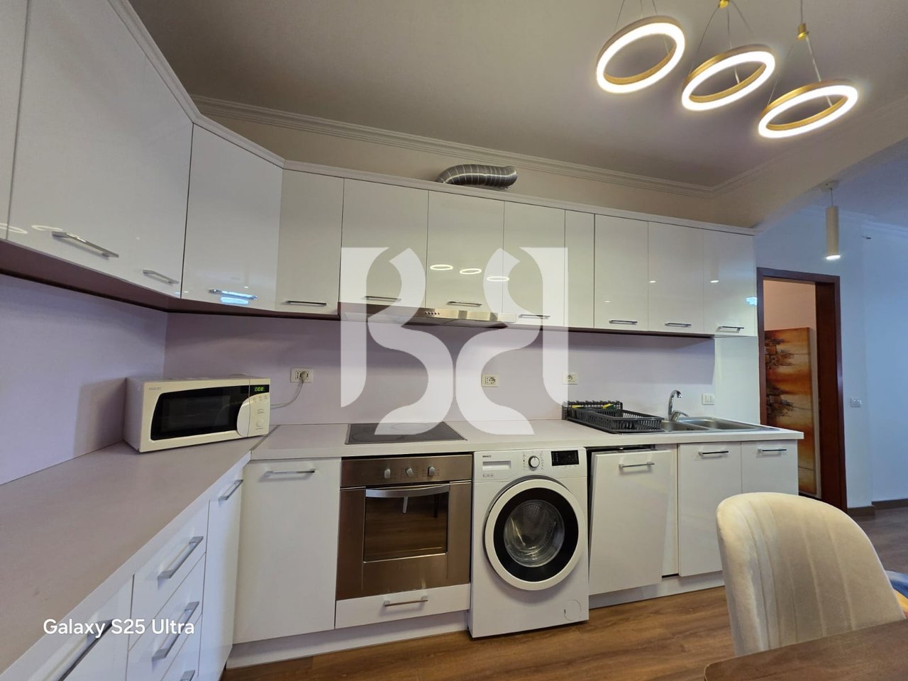 2+1 APARTMENT FOR RENT ON KAVAJA STREET.