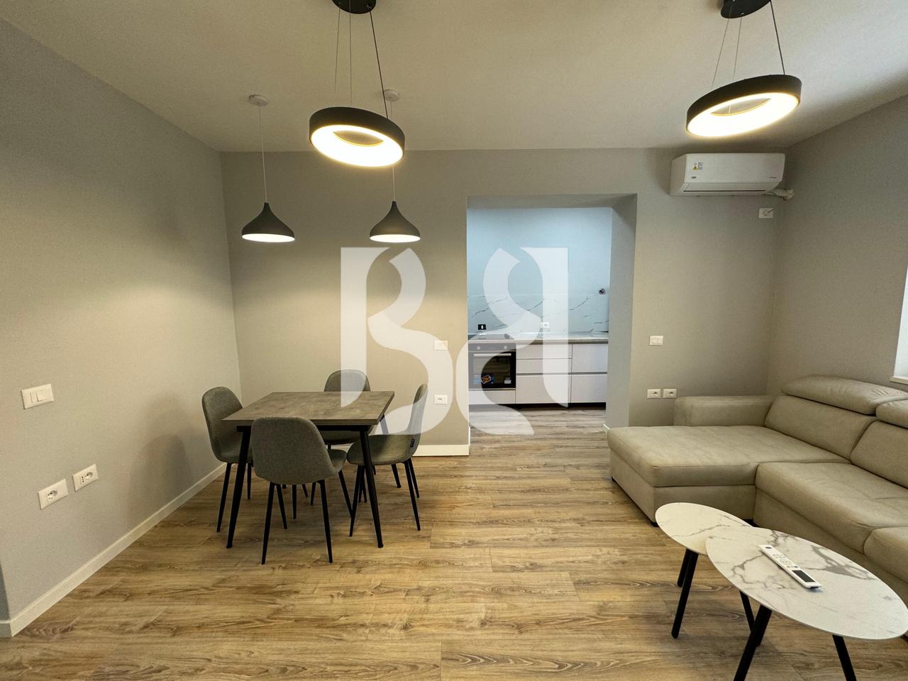 1+1 APARTMENT FOR RENT ON ZOGU 1 BOULEVARD.