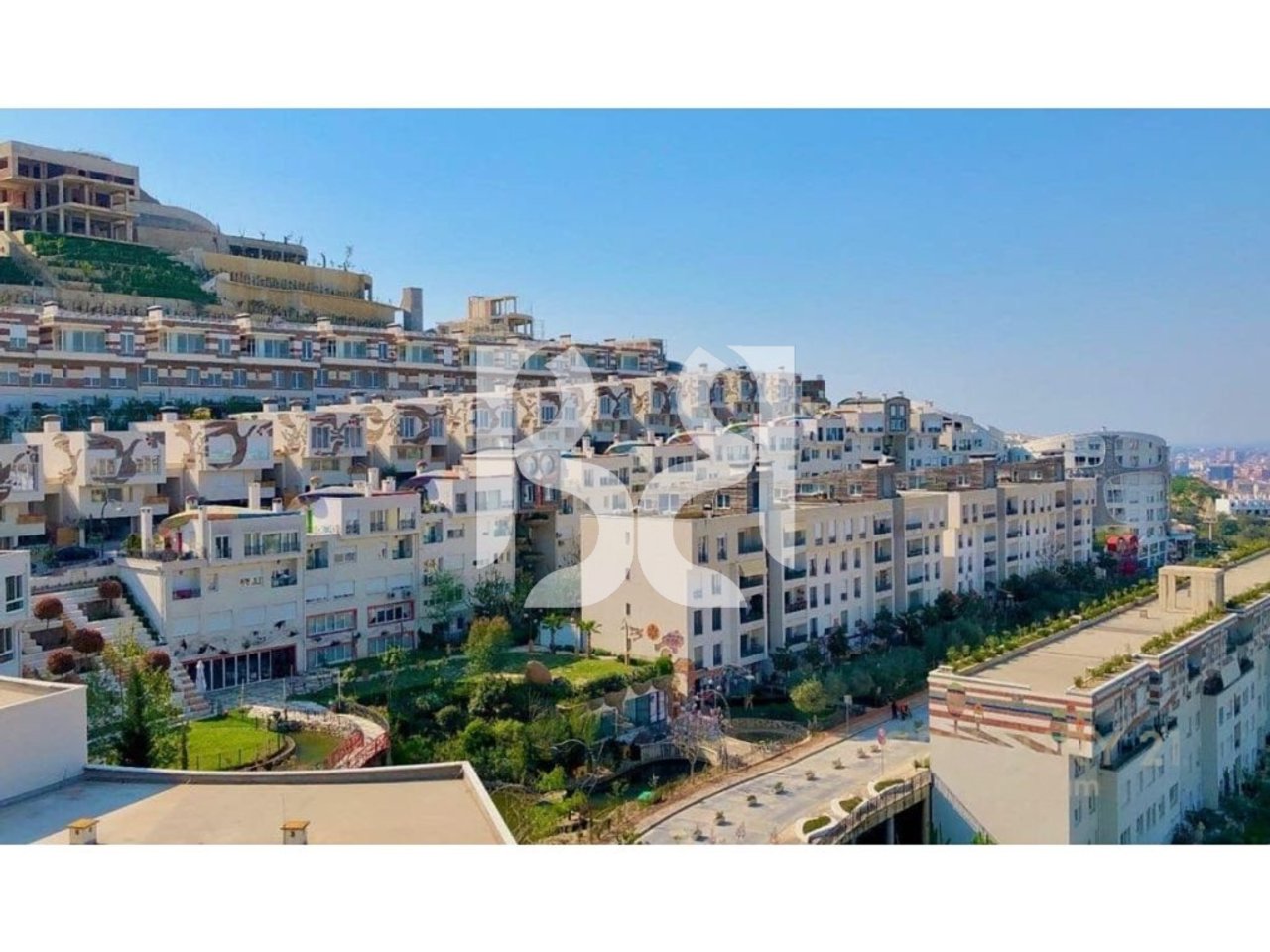 Triplex/Residential Villa for Sale | Kodra e Diellit 2 | 189.75 m² | €325,000