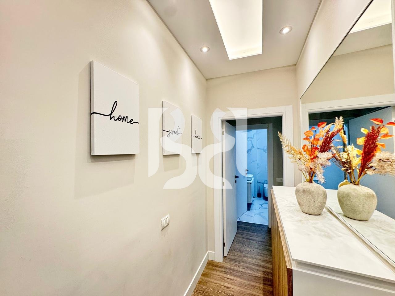 JEPET ME QIRA APARTAMENT 2+1 ROSE GARDEN RESIDENCE PRANE TEG*