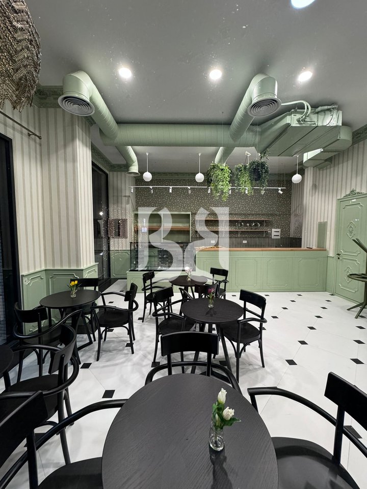 FOR RENT COMMERCIAL PREMISES FOR RENT