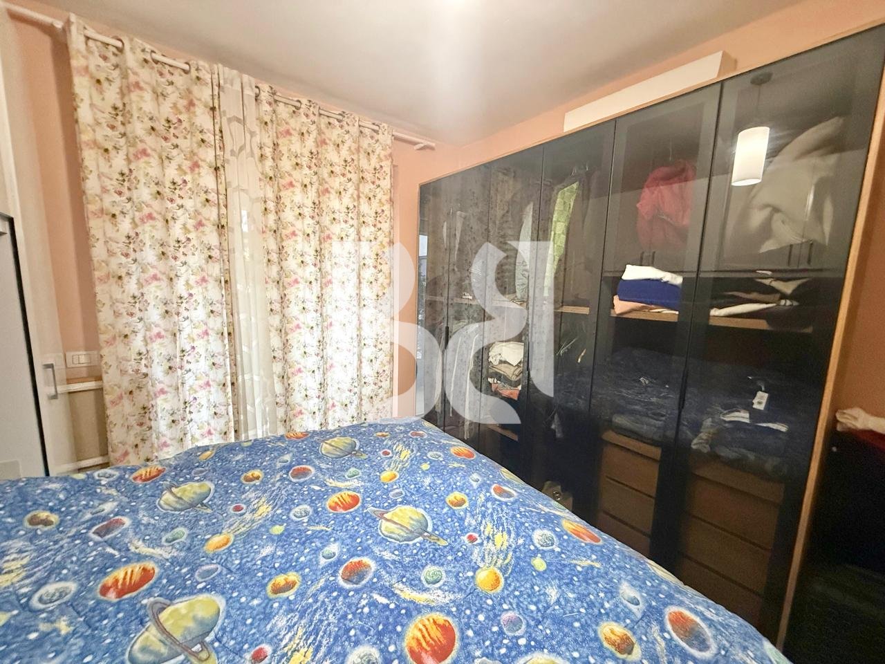 SHITET APARTAMENT 2+1+2 TOTALISHT I MOBILUAR ASTIR