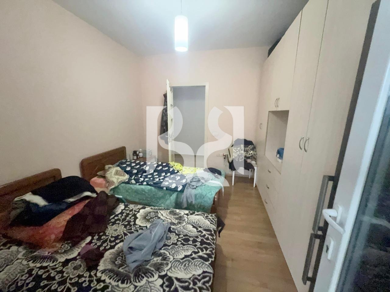 SHITET APARTAMENT 2+1+2 TOTALISHT I MOBILUAR ASTIR