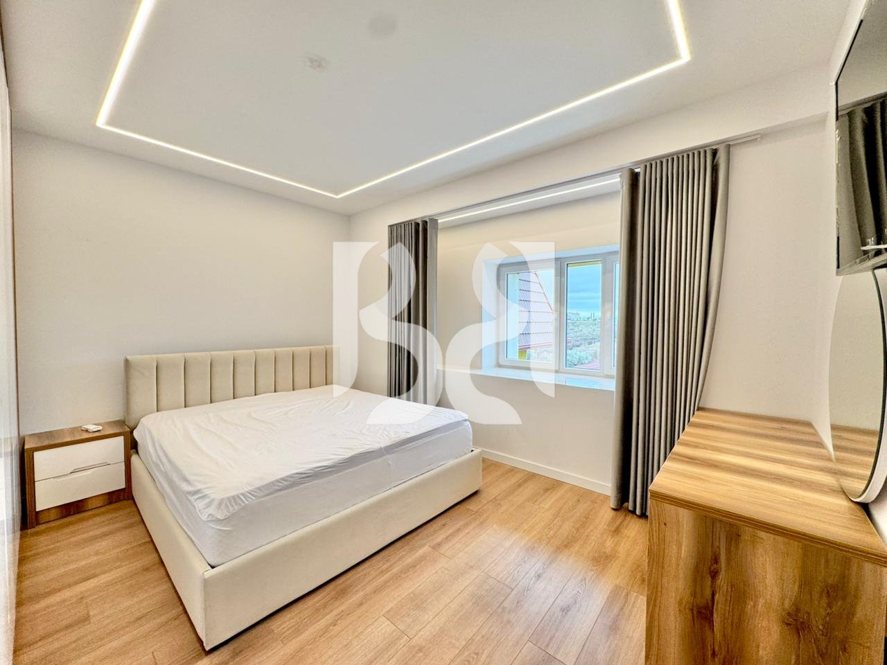 APARTAMENT  2+1+2 + PARKING ME QIRA PRANE LIQENIT TE FARKES REZIDENCA LAKELAND*