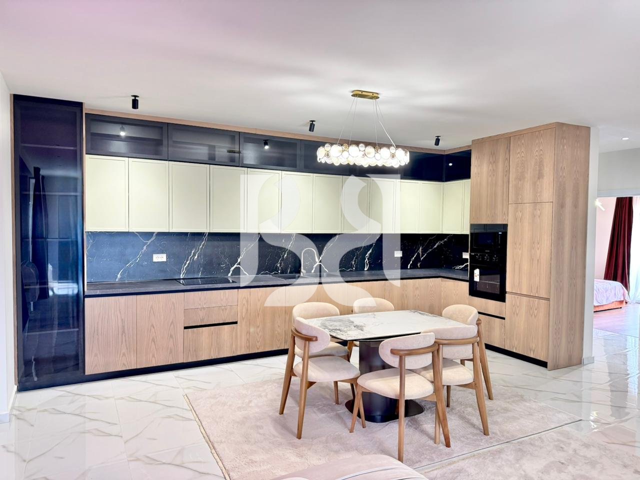 APARTAMENT  2+1+2 + PARKING ME QIRA PRANE LIQENIT TE FARKES REZIDENCA LAKELAND*