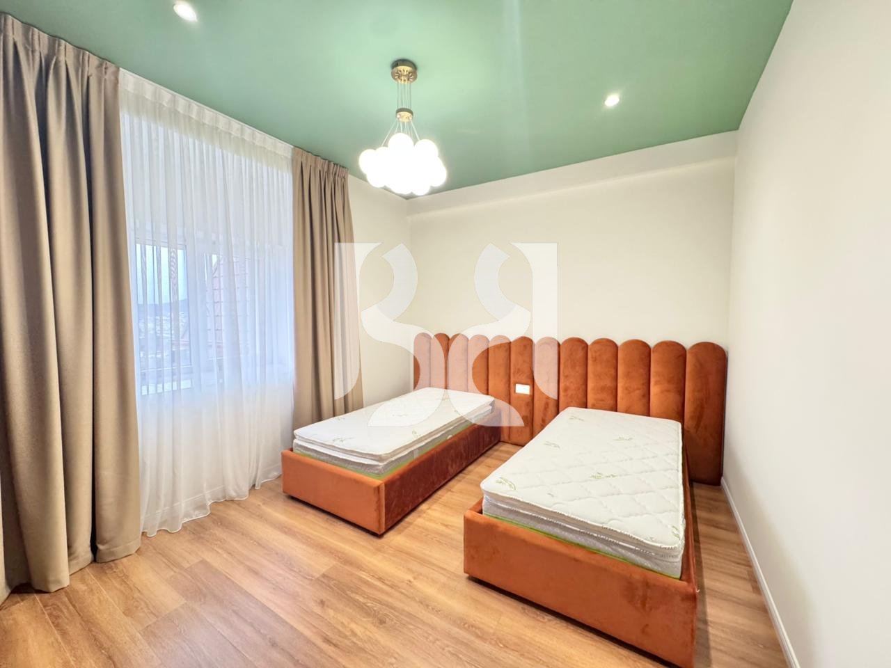 APARTAMENT  2+1+2 + PARKING ME QIRA PRANE LIQENIT TE FARKES REZIDENCA LAKELAND*