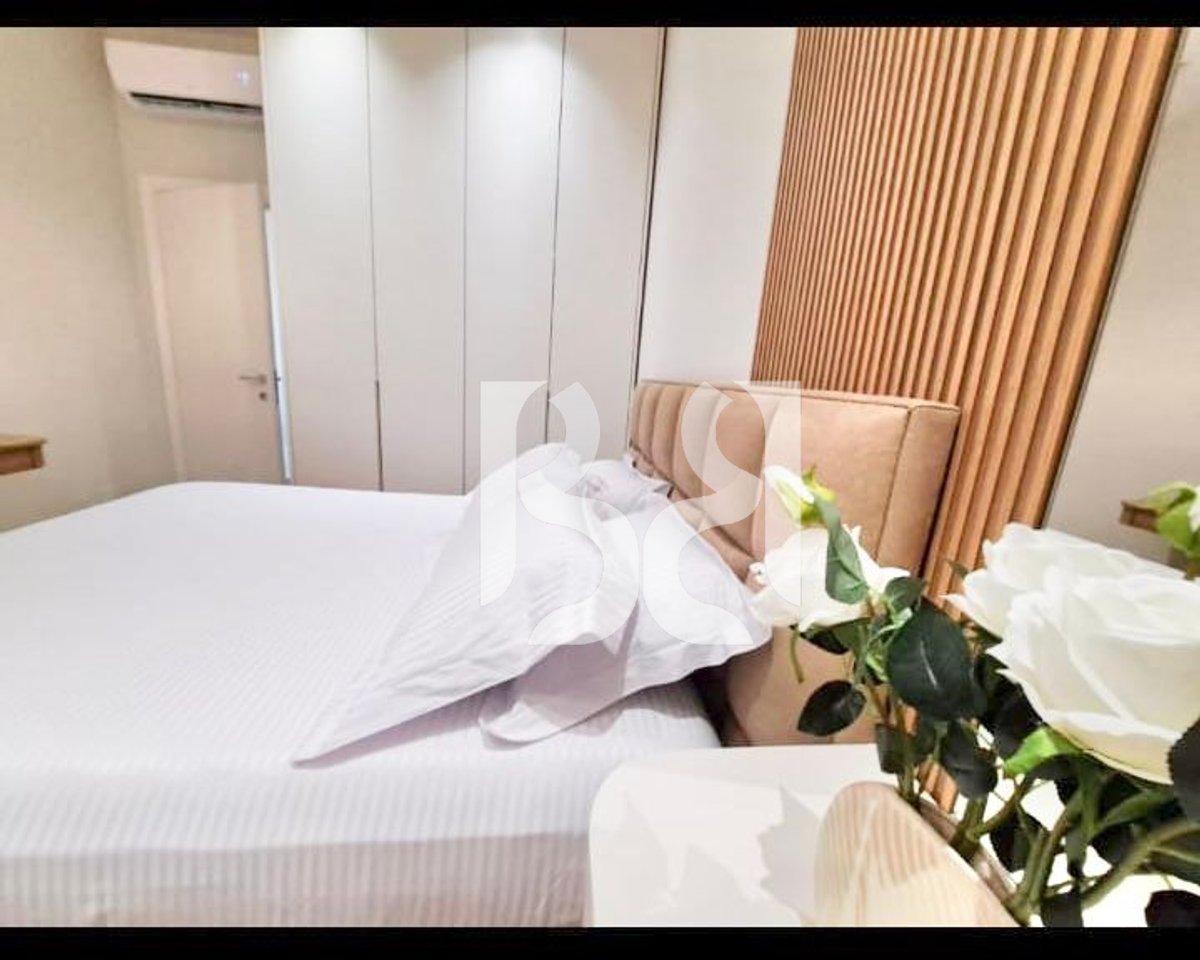 *APARTAMENT ME QIRA 1+1+POST PARKIMI KINOSTUDIO