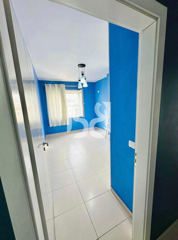 SHITET APARTAMENT 2+1 ASTIR RRUGA SOKRAT MIHO*