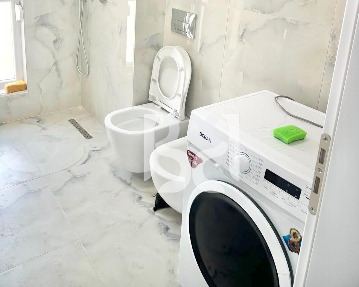 APARTAMENT ME QERA 1+1+PARKIM TE ISH FUSHA E AVIACIONIT