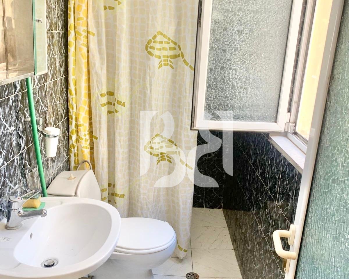 APARTAMENT ME QERA 1+1 TE MYSLYM SHYRI