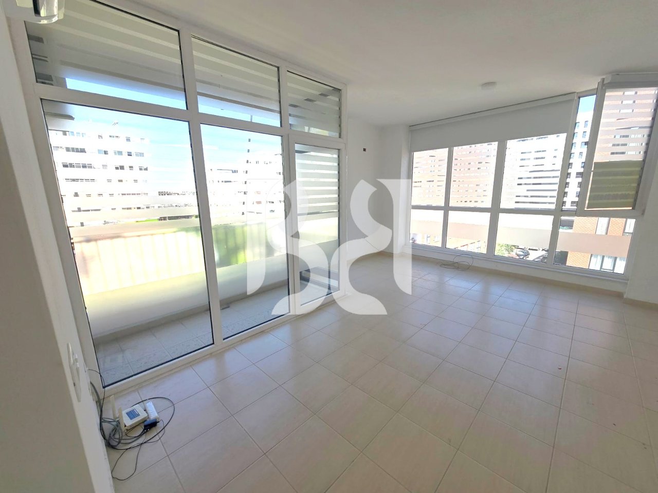 APARTAMENT 1+1+ POST PARKIMI ME QIRA TE RRUGA JORDAN MISJA*
