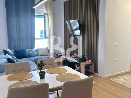 APARTAMENT 2+1 ME QIRA TEK KOMPLEKSI KADIU NE ALI DEM*