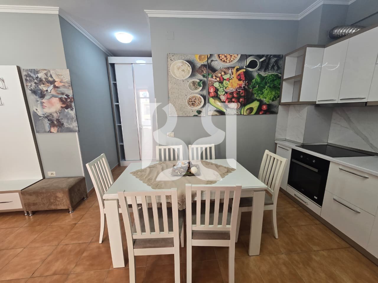APARTAMENT 1+1+BALLKON ME QIRA NE ASTIR*