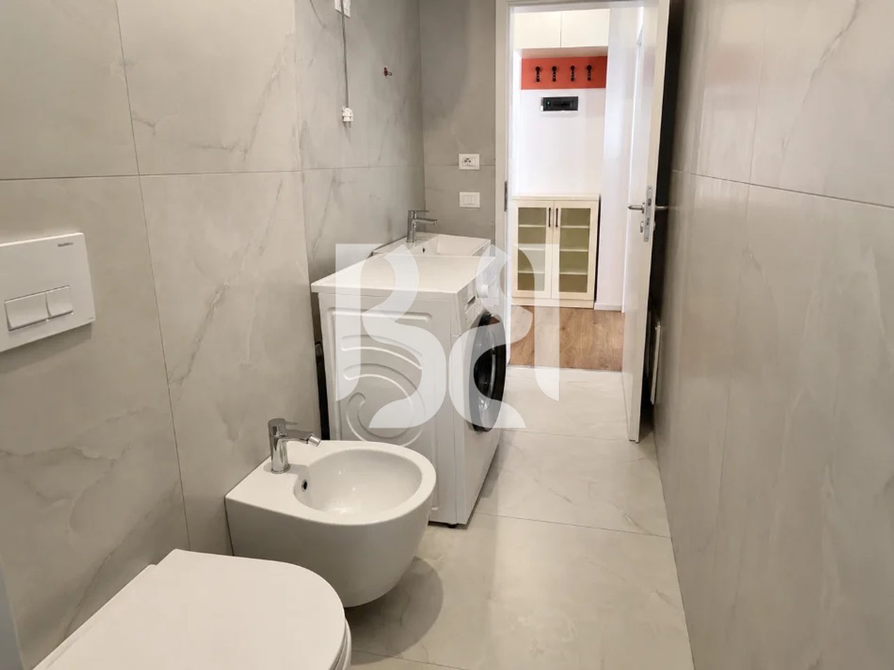 APPARTAMENTO IN AFFITTO 1+1+POSTO AUTO+DEPOSITO RESIDENZA OXA FRESK 520 EURO*