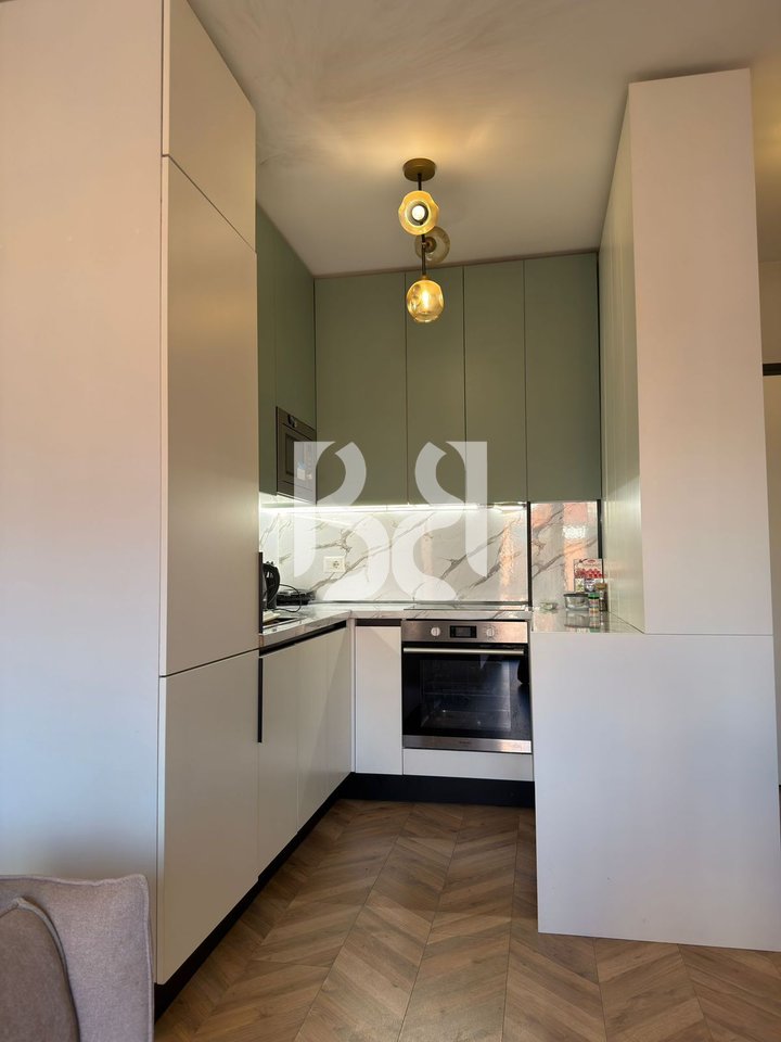 SHITET APARTAMENT 1+1 TEK RRUGA KAVAJËS | 21,600,000 LEKE