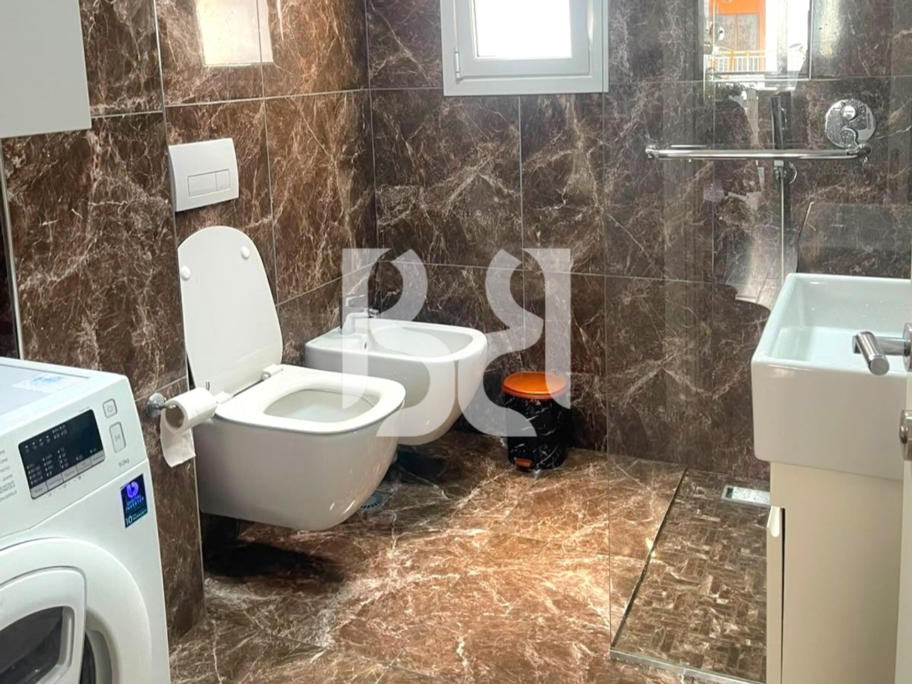 APPARTAMENTO 2+1+BALCONE IN AFFITTO IN VIALE MIGJENI