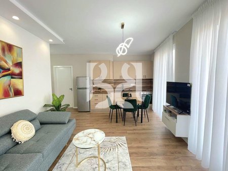 APARTMENT FOR RENT 2+1 NEAR "SAMI FRASHËRI" HIGH SCHOOL, BARRICADES STREET