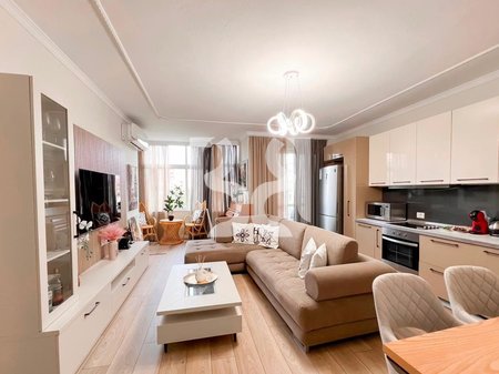 APPARTAMENTO IN AFFITTO 3+1 PRESSO PALMA D'ORO, DI FRONTE ALL'EX ESPOSIZIONE