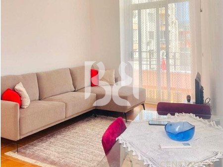 APARTAMENT 1+1+BALLKON NE SHITJE TEK KOMPLEKSI FRATARI, ASTIR