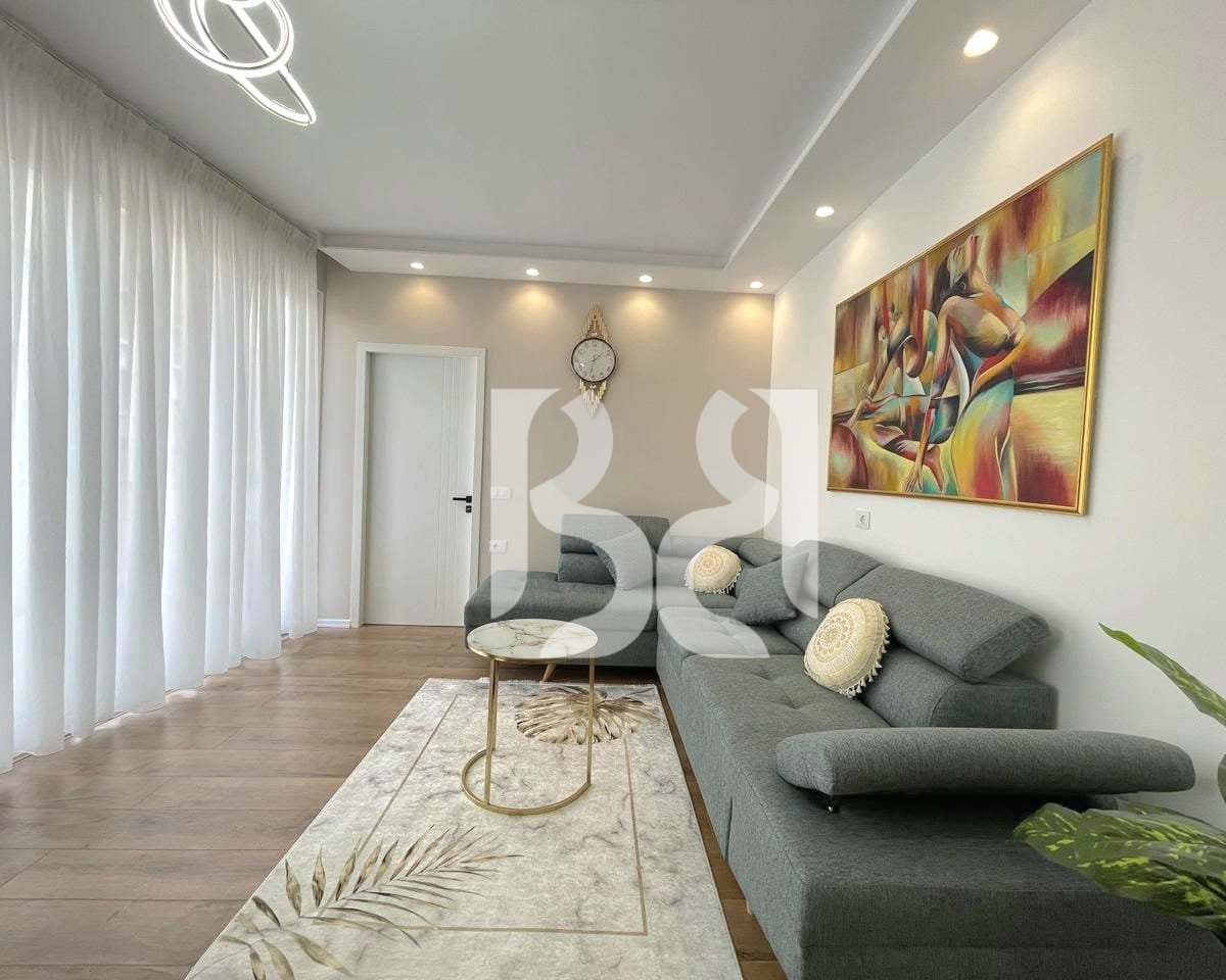 APARTMENT FOR RENT 2+1 NEAR "SAMI FRASHËRI" HIGH SCHOOL, BARRICADES STREET