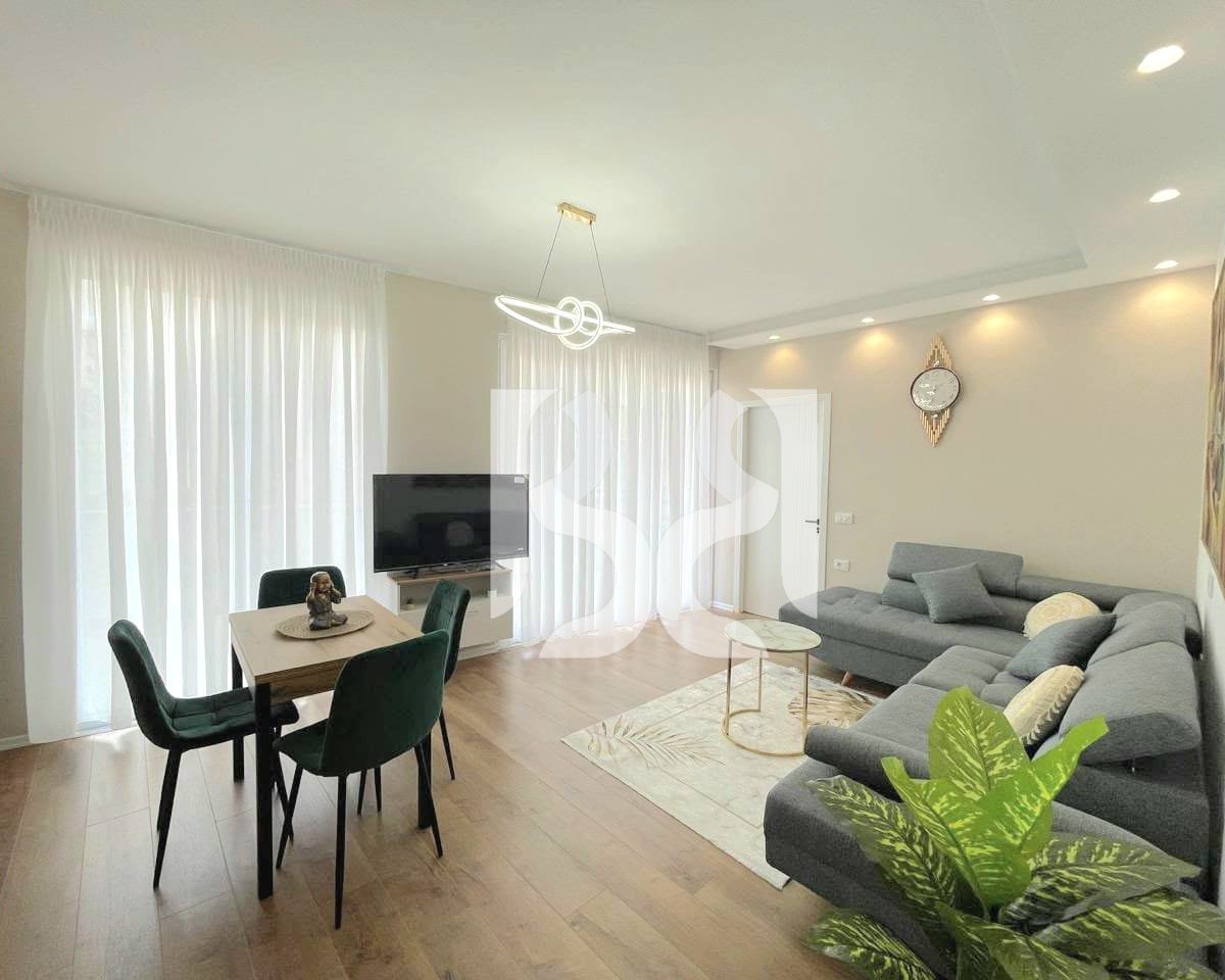 APARTMENT FOR RENT 2+1 NEAR "SAMI FRASHËRI" HIGH SCHOOL, BARRICADES STREET