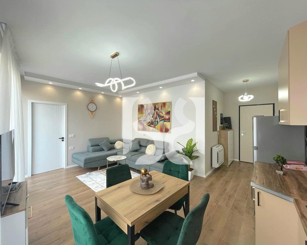APARTMENT FOR RENT 2+1 NEAR "SAMI FRASHËRI" HIGH SCHOOL, BARRICADES STREET
