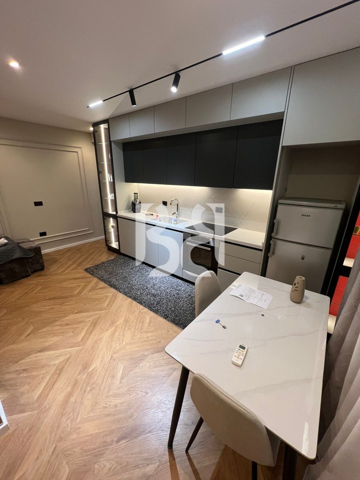 APARTAMENT 1+1 ME QERA TEK REZIDENCA KODRA E DIELLIT 1 / 65000 LEKE