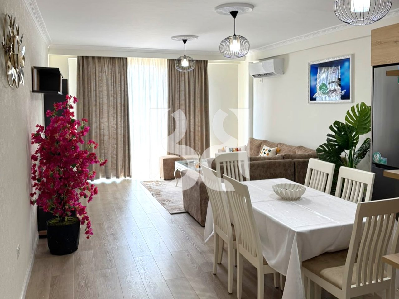 APPARTAMENTO 2+1+BALCONE IN AFFITTO PRESSO IL COMPLESSO TOM DOSHI A SHKOZE