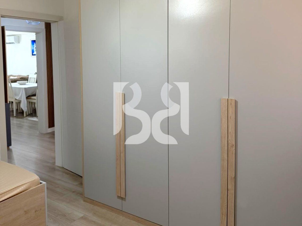 APPARTAMENTO 2+1+BALCONE IN AFFITTO PRESSO IL COMPLESSO TOM DOSHI A SHKOZE