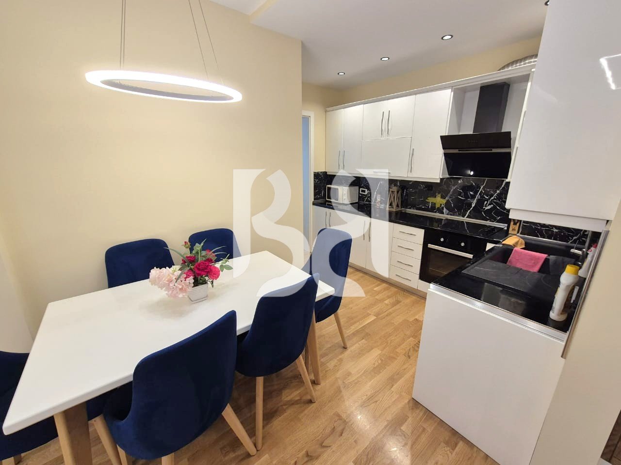 APARTMENT 2+1+BALCONY FOR RENT NEAR THE FORMER AVIATION FIELD