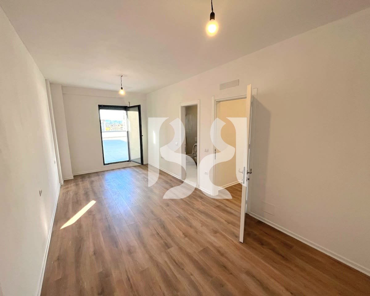 APPARTAMENTO IN AFFITTO 2+1+2 CON VERANDA PRESSO ERLI RESIDENCE