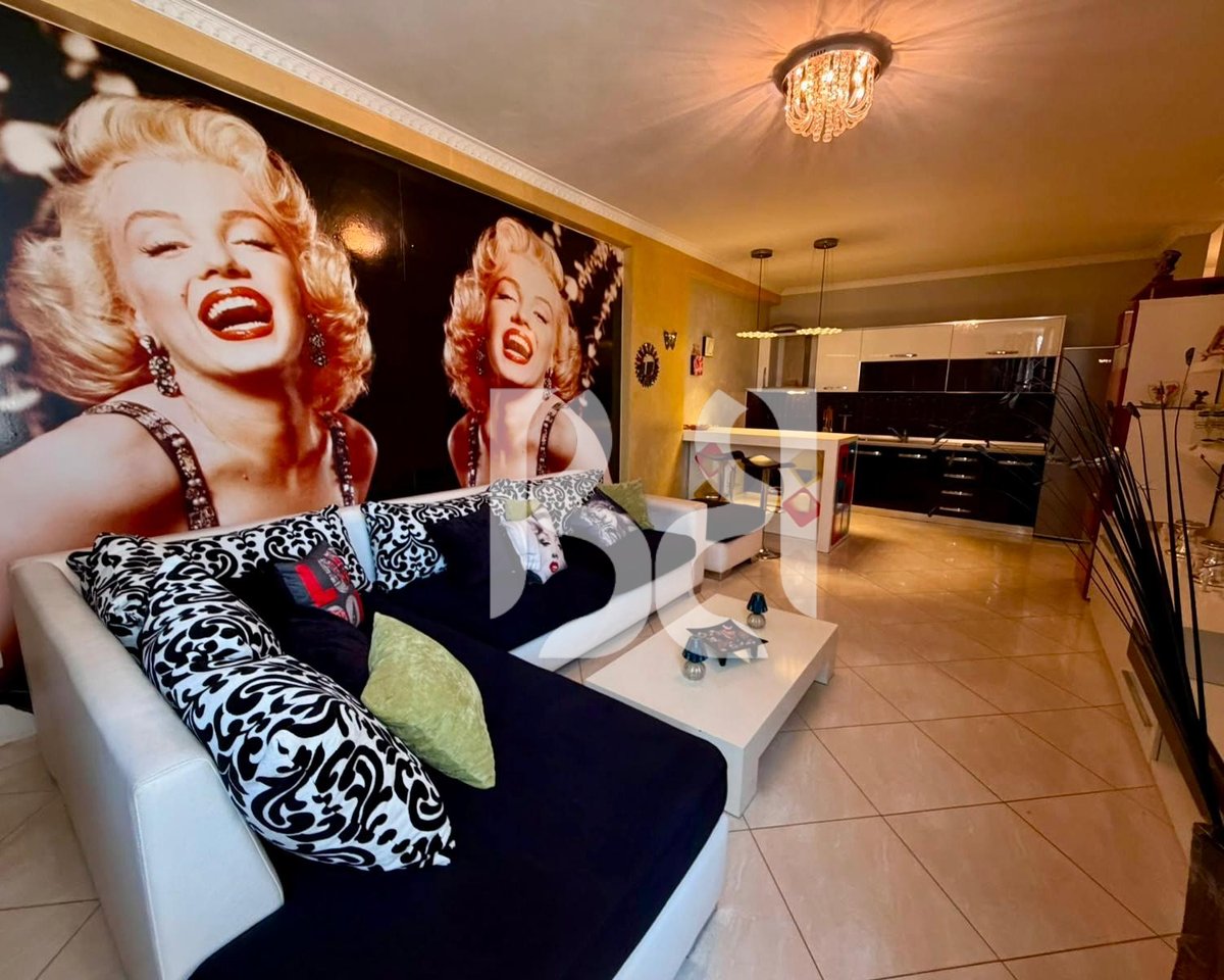 APARTAMENT 1+1+BALLKON ME QIRA ISH TREGU ELEKTRIK TE MUZEU SHKENCAVE