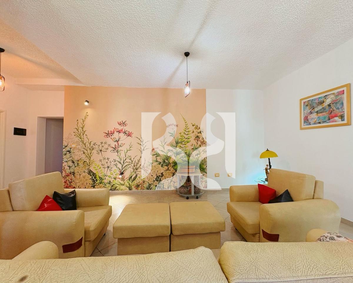 APARTAMENT ME QIRA, RRUGA E KOSOVAREVE 600 EURO