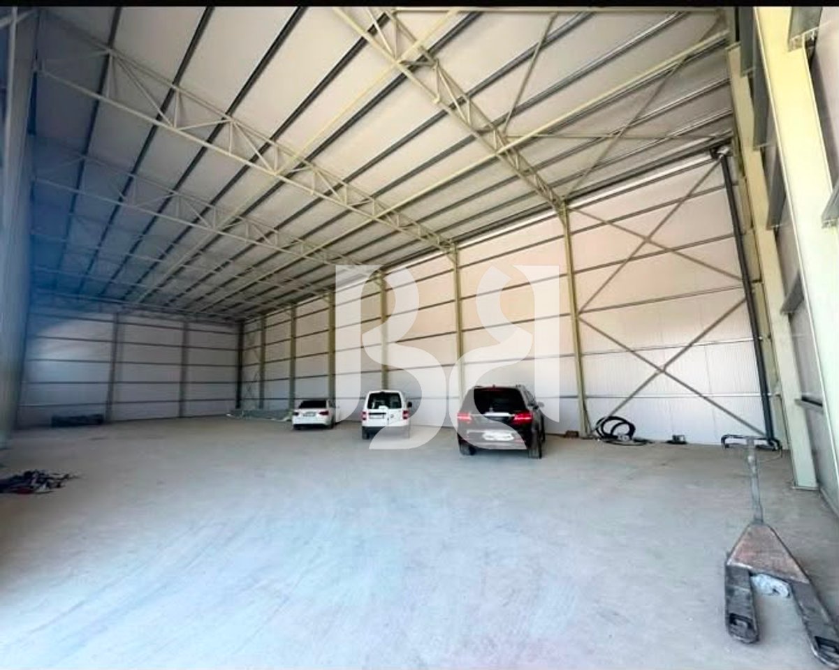 Kapanon Industrial për Qira në Vorë – Magazinë dhe Objekt Biznesi me Sipërfaqe 1,065 m²