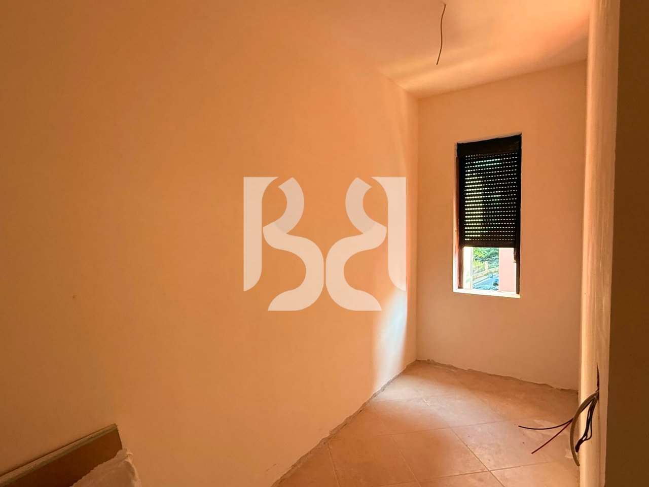 SHITET APARTAMENT 3+1+2 + DEPO/DHOME THARJEJE