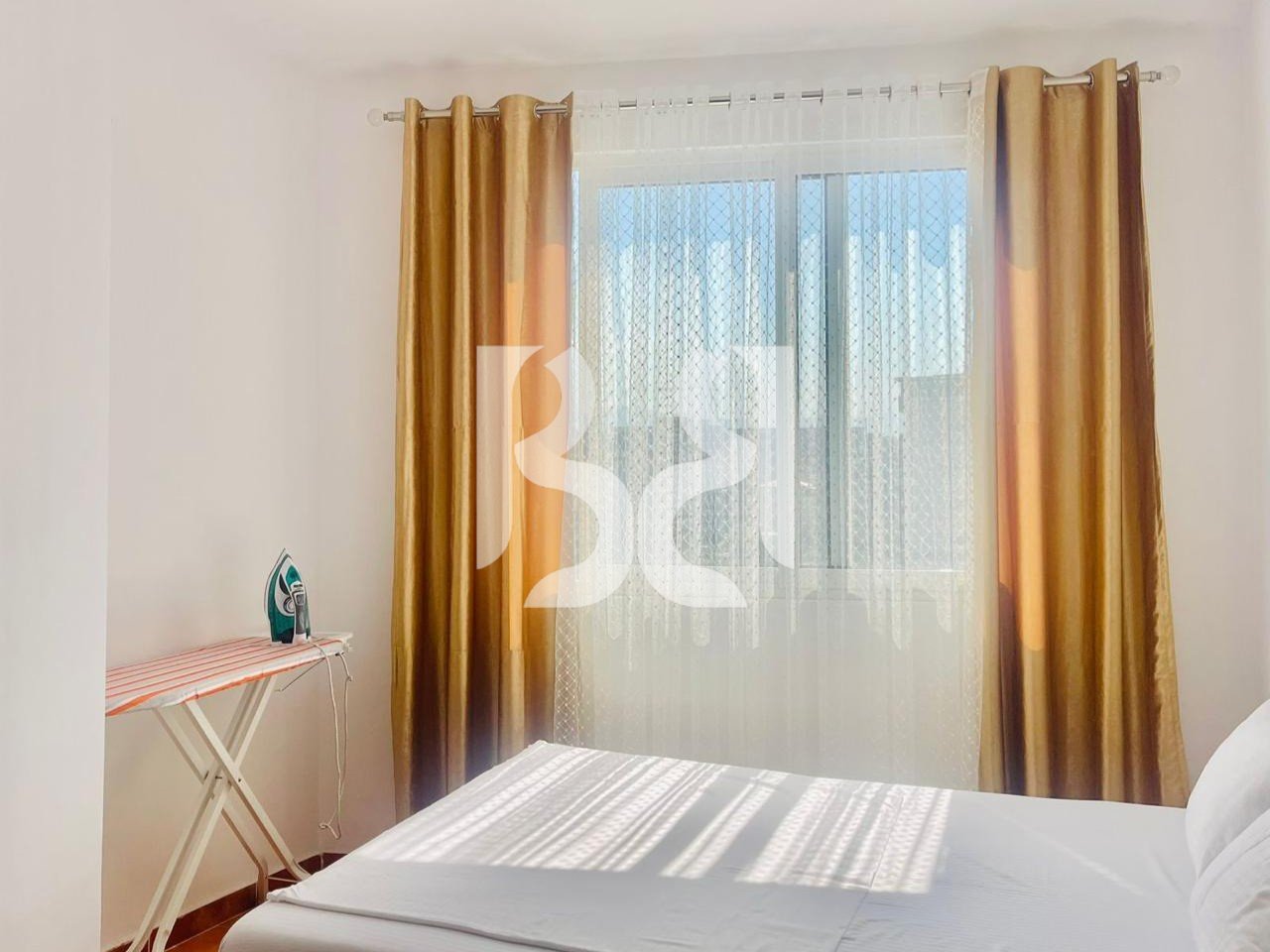 APARTAMENT 1+1+BALLKON NE SHITJE TEK KOMPLEKSI FRATARI, ASTIR