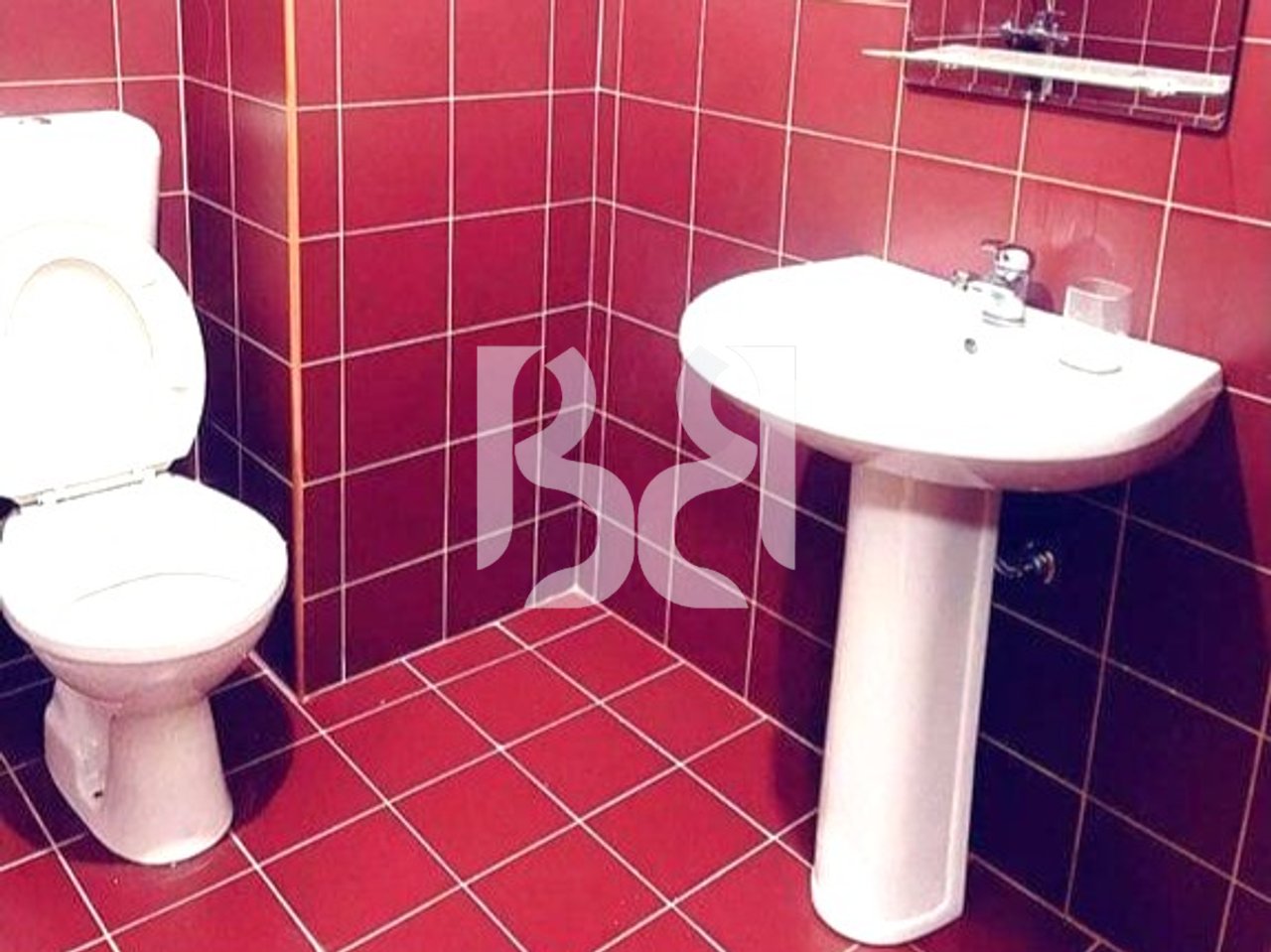 APARTAMENT 1+1+BALLKON NE SHITJE TEK KOMPLEKSI FRATARI, ASTIR