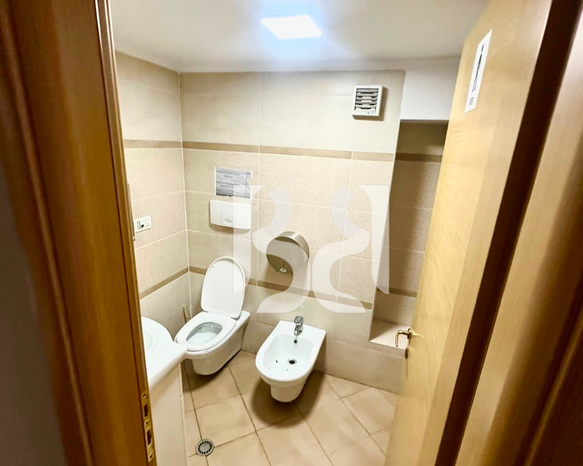 Premium Business Space for Rent on Kavaja Street, Tirana | 450 m² | Office, Clinic, Call Center &amp; IT Company
