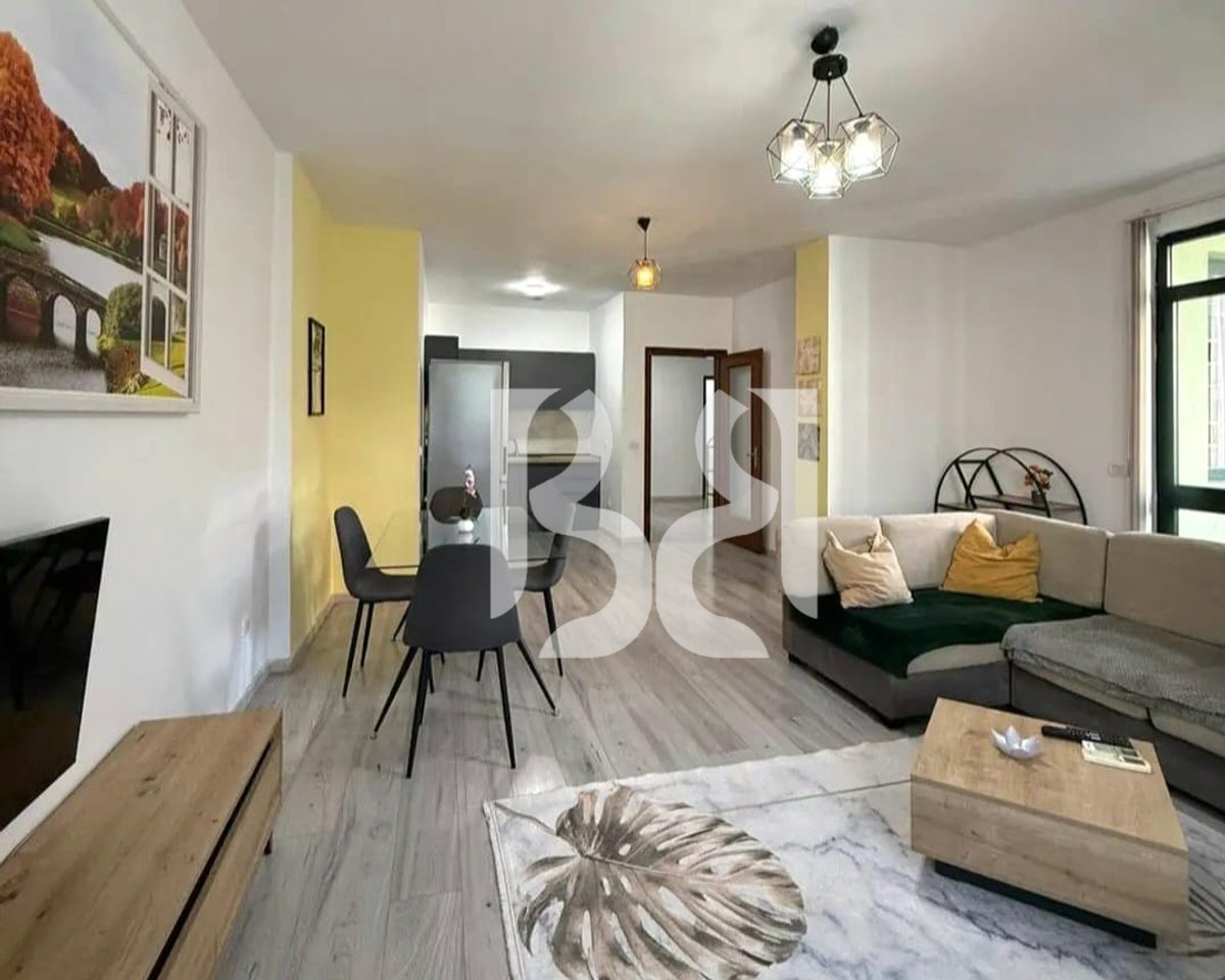 APPARTAMENTO IN AFFITTO 3+1+2 VICINO ALL'EX ESPOSIZIONE