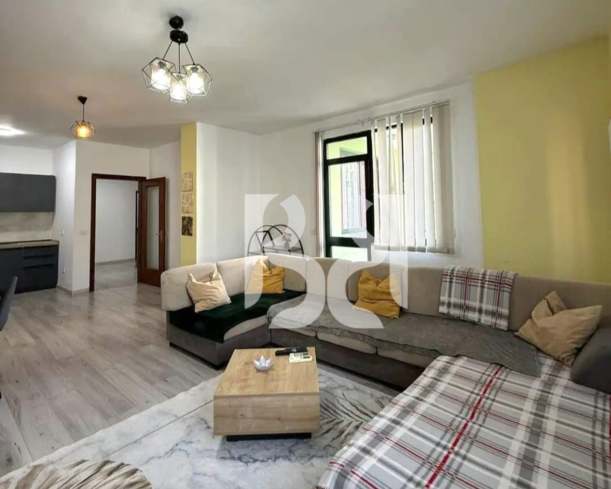 APPARTAMENTO IN AFFITTO 3+1+2 VICINO ALL'EX ESPOSIZIONE