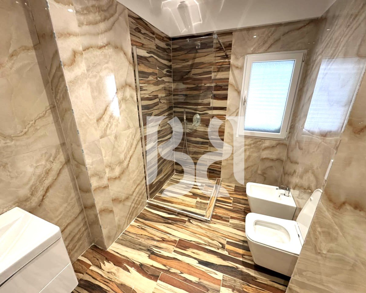 APARTAMENT ME QERA 2+1+2 TUALETE, FARKE 1000 EURO