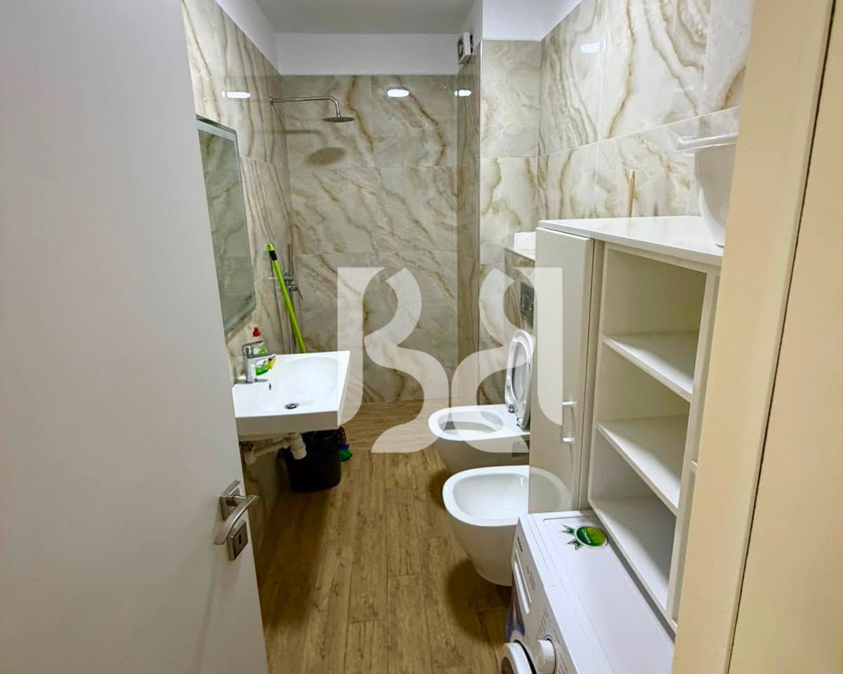 Appartamento 1+1 in Affitto al Complesso Zircon, Via Dibrës, Tirana