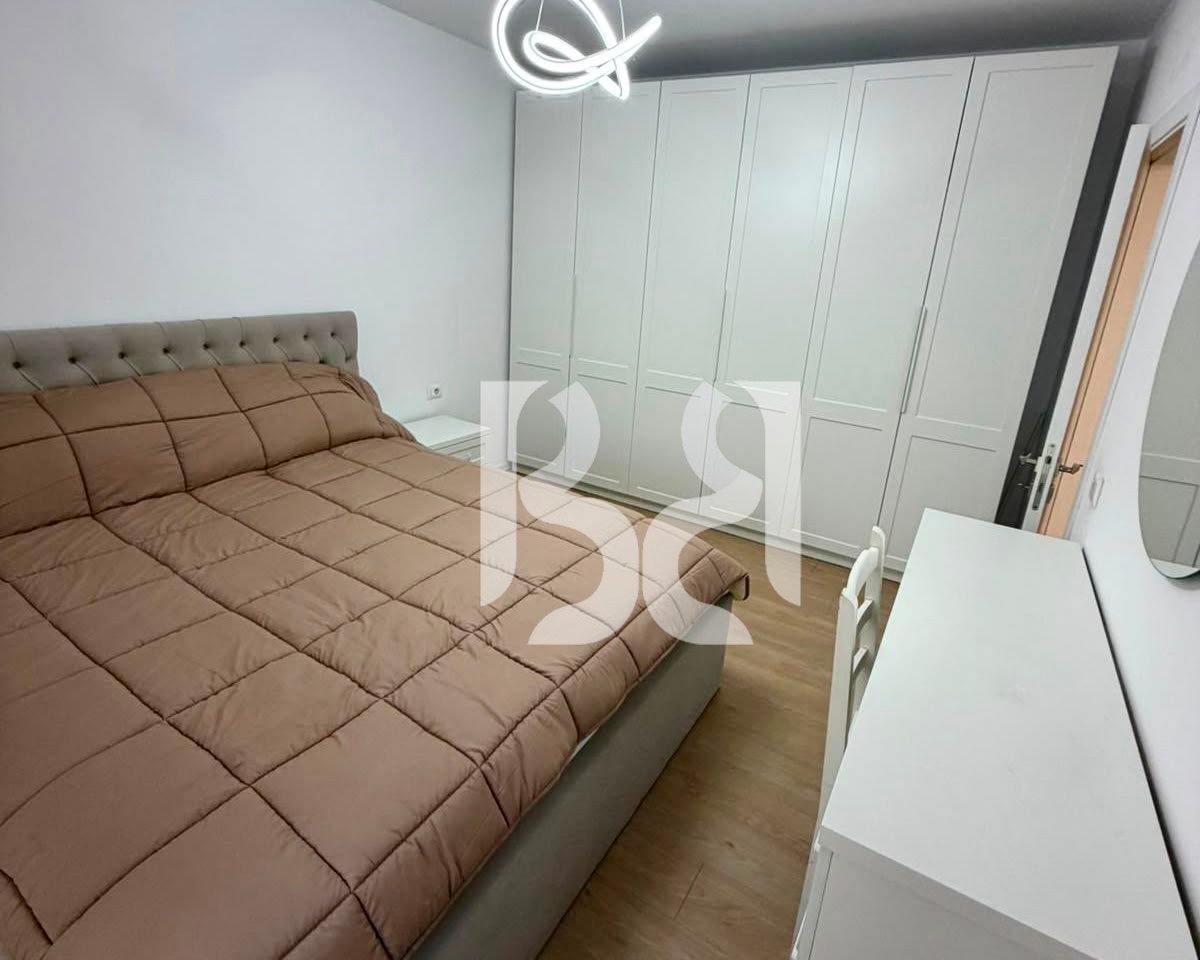 Appartamento 1+1 in Affitto al Complesso Zircon, Via Dibrës, Tirana