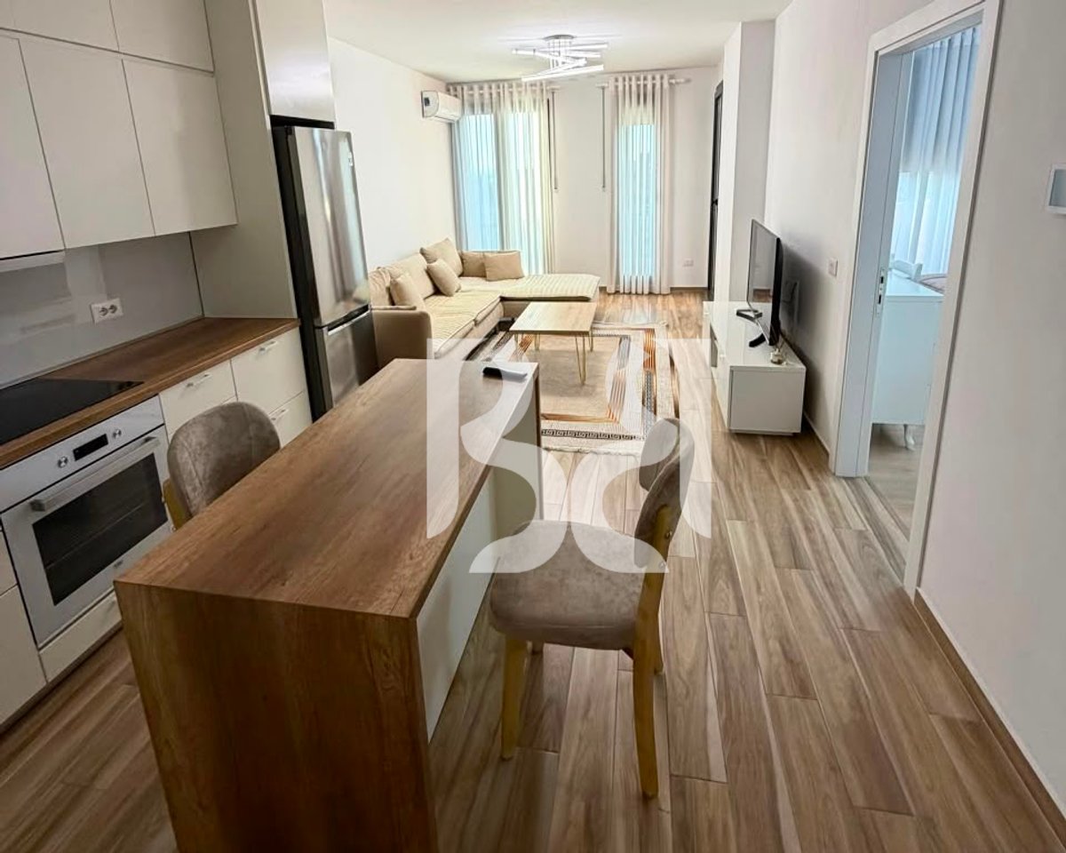 Appartamento 1+1 in Affitto al Complesso Zircon, Via Dibrës, Tirana